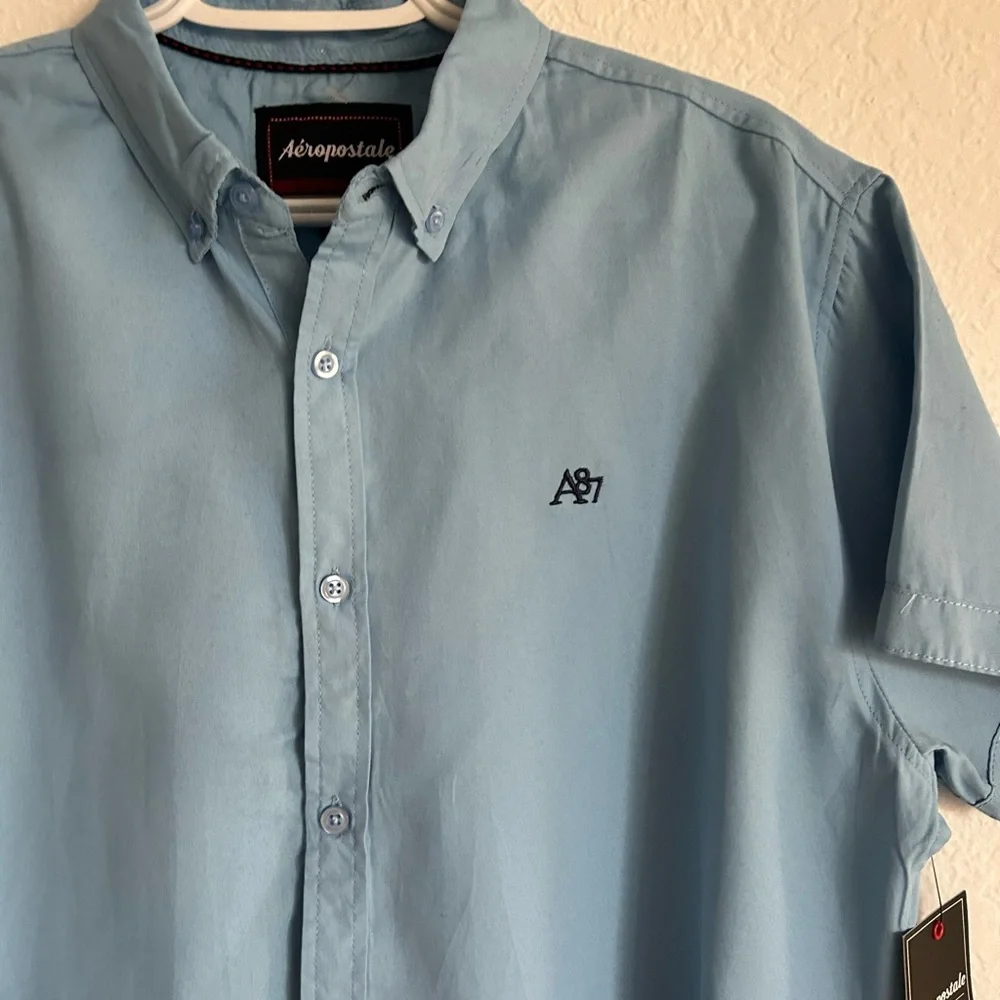 💰PRICE ⬇️  
AEROPOSTALE • Lt.Blue Button Down Mens Shirt • size XL - Picture 2 of 6